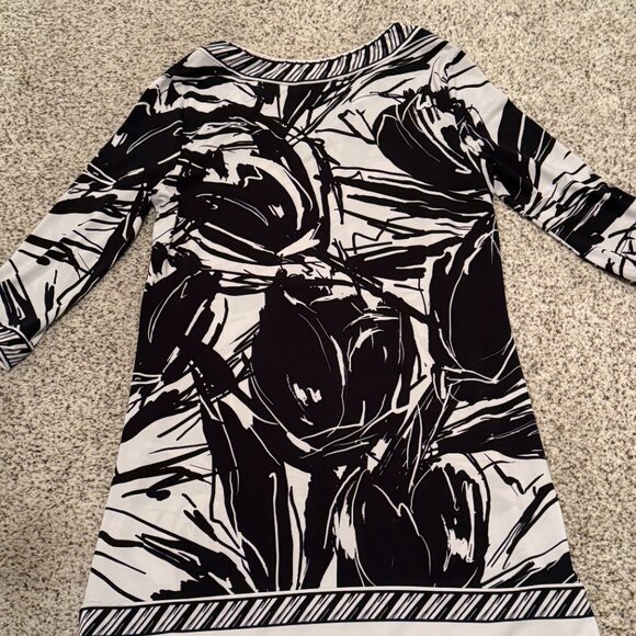 BCBGMaxAzria | Patterned Tunic Shift Dress | Black/White | Size M - Picture 2 of 12